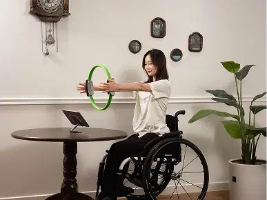 어댑핏 플레이